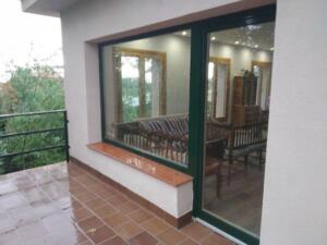 Ventanas madera y aluminio (1 hoja mas fijo lateral)