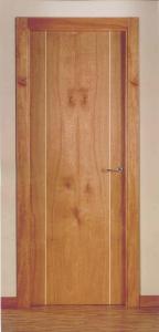 Puertas interior lisa cerezo con 2 grecas claras